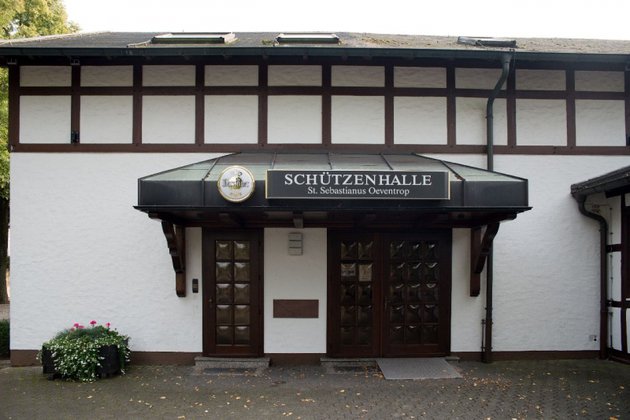 Eingangstür zur Schützenhalle